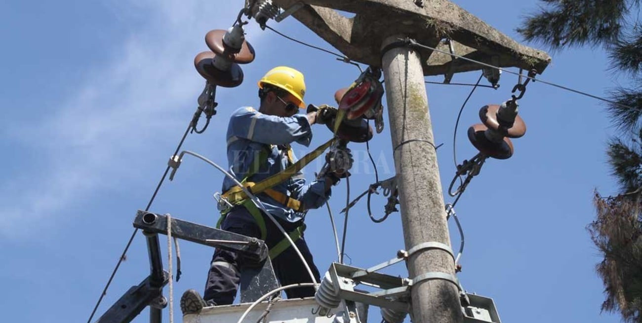 Histórico apagón: ¿Por qué se cortó la luz? 