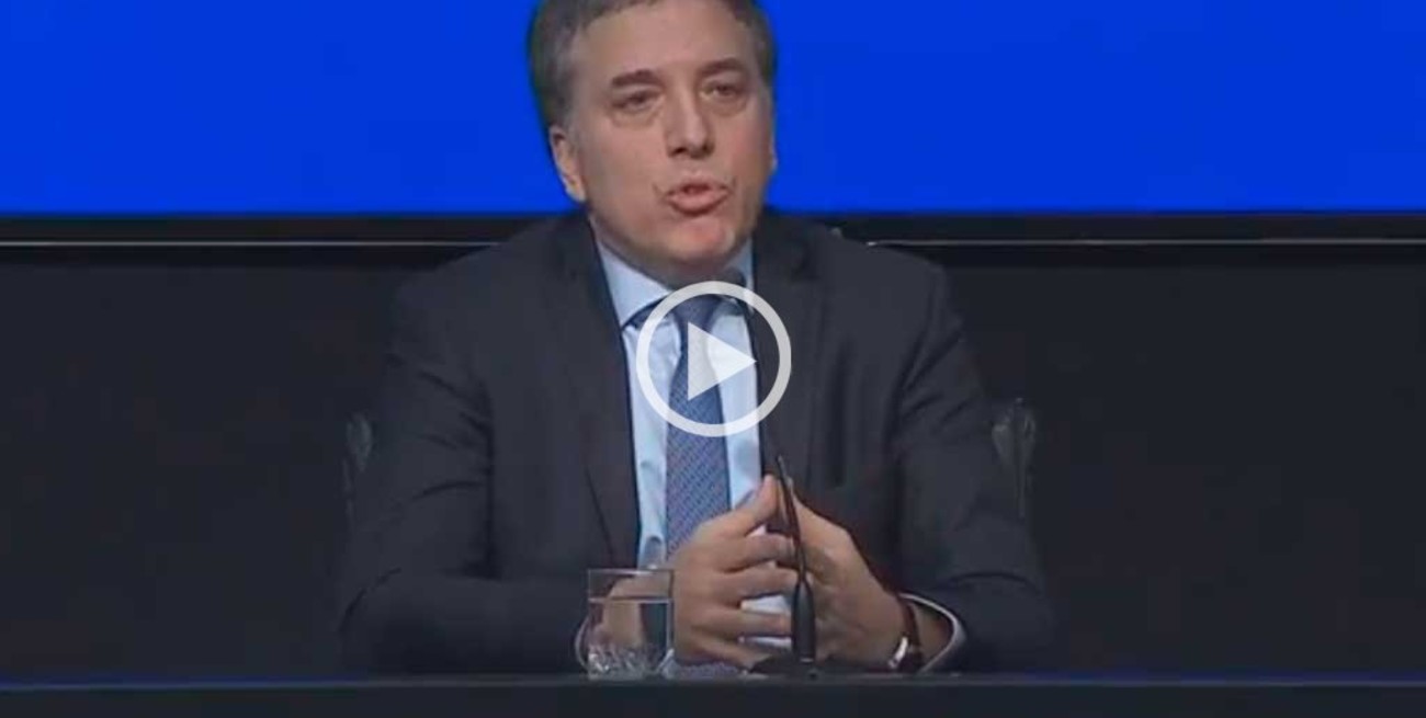 Dujovne aseguró que "se protegerá la competitividad argentina con el tipo de cambio flotante"