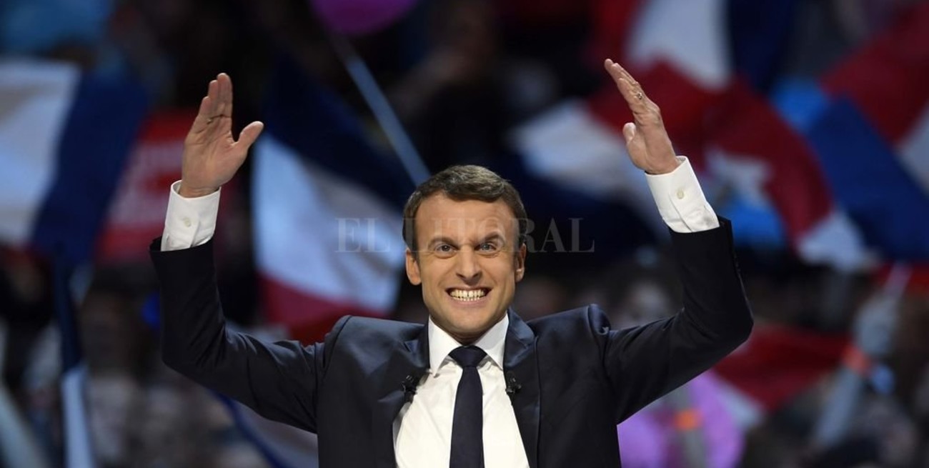 La presidencia se definirá entre el liberal Macron y la ultraderechista Le Pen