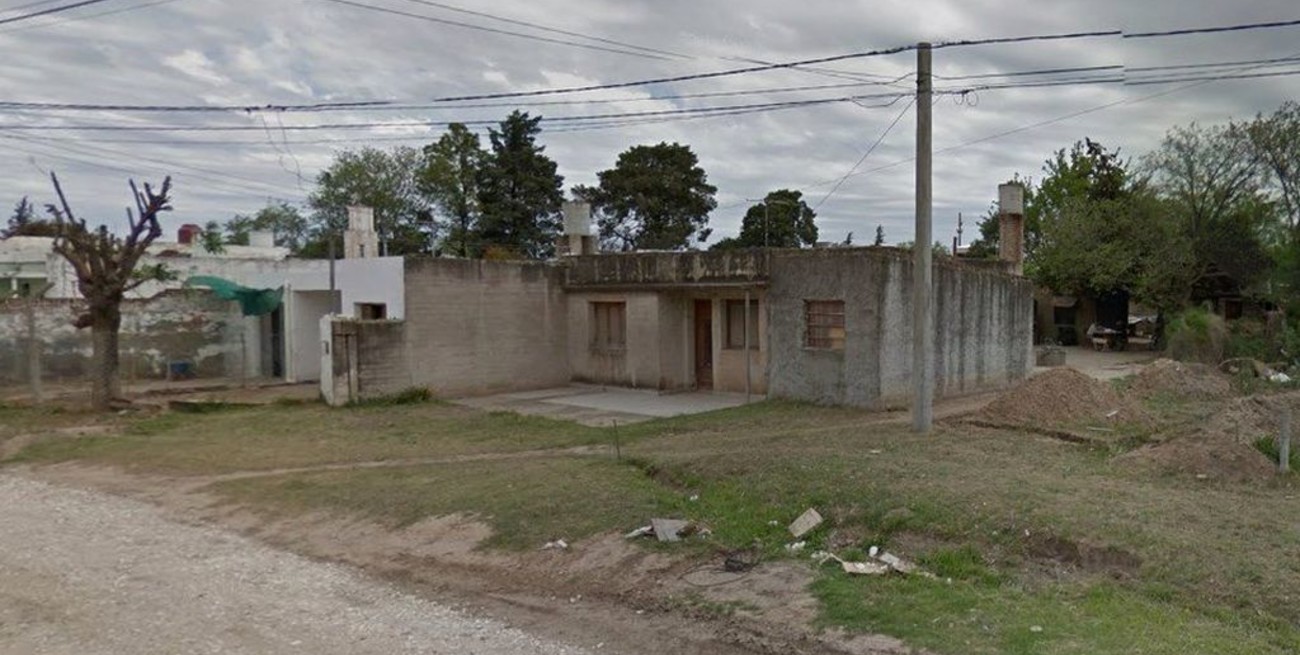 Horror en Venado Tuerto: su familia la tuvo cautiva 20 años, desnuda y desnutrida