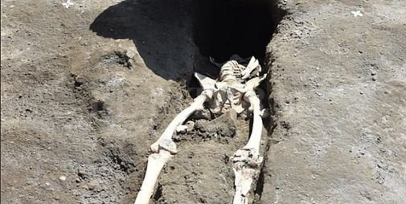 Encuentran el esqueleto de un hombre en las nuevas excavaciones en Pompeya