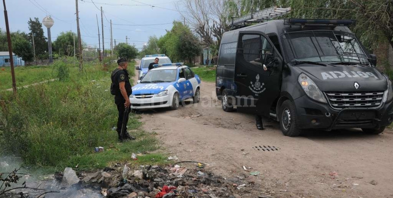 Una guerra entre tenebrosos  tiñe con sangre a Pompeya