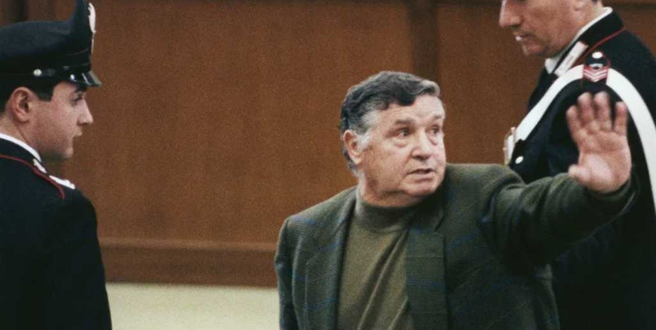 Murió el líder de la mafia italiana "Cosa Nostra"