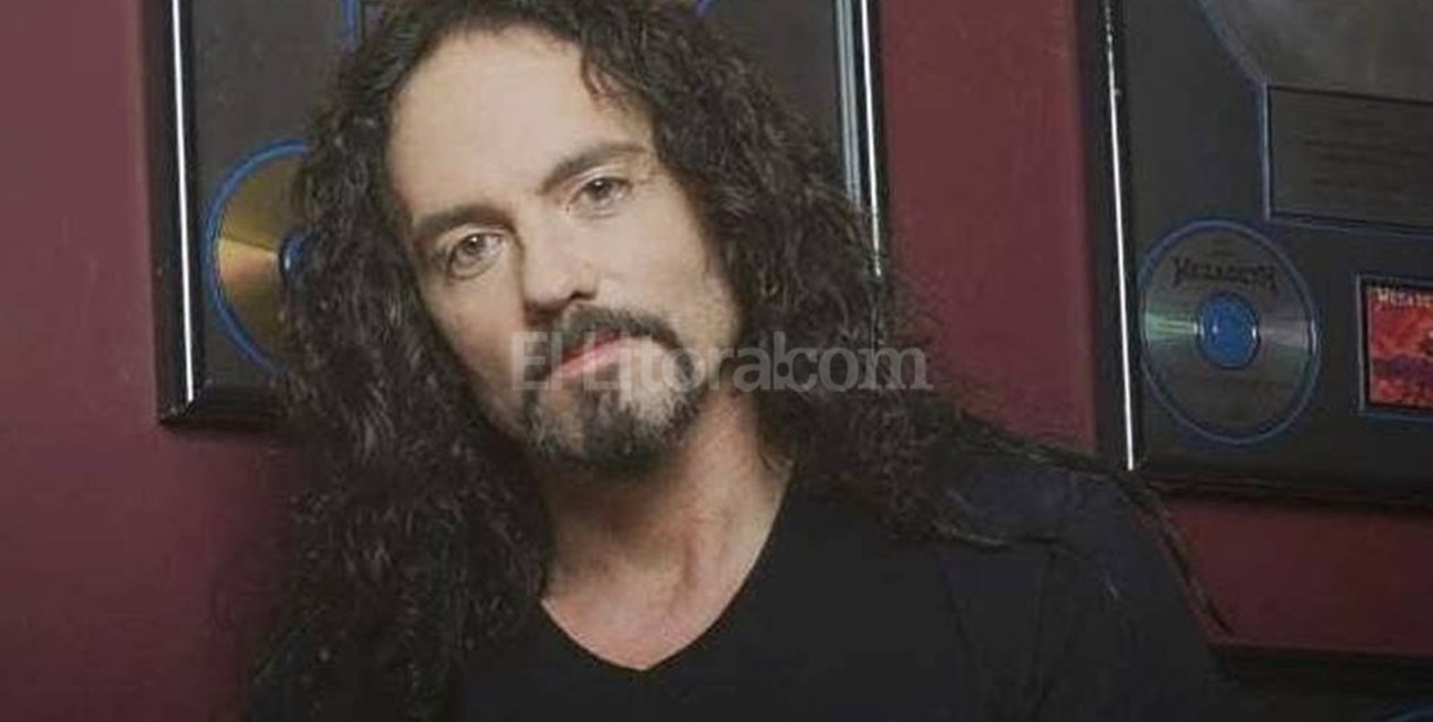 Muere ex baterista de Megadeth durante un concierto
