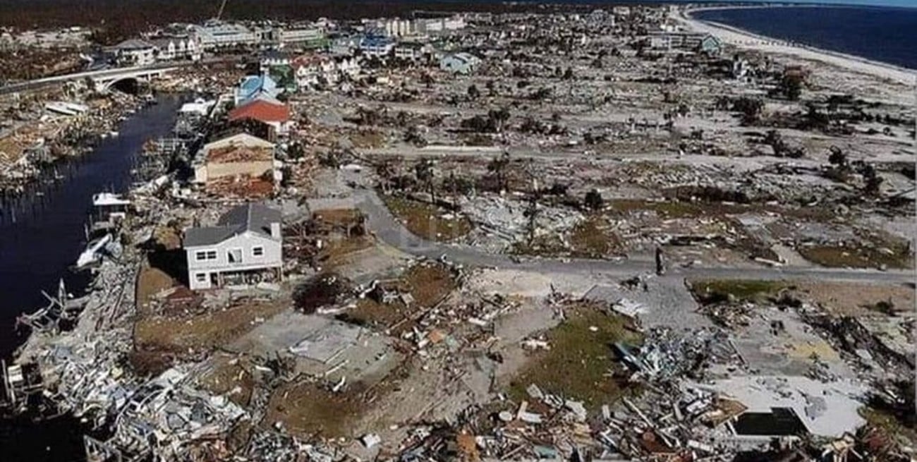 Dorian azotó Las Bahamas, dejó al menos cinco muertos y se dirige hacia EEUU