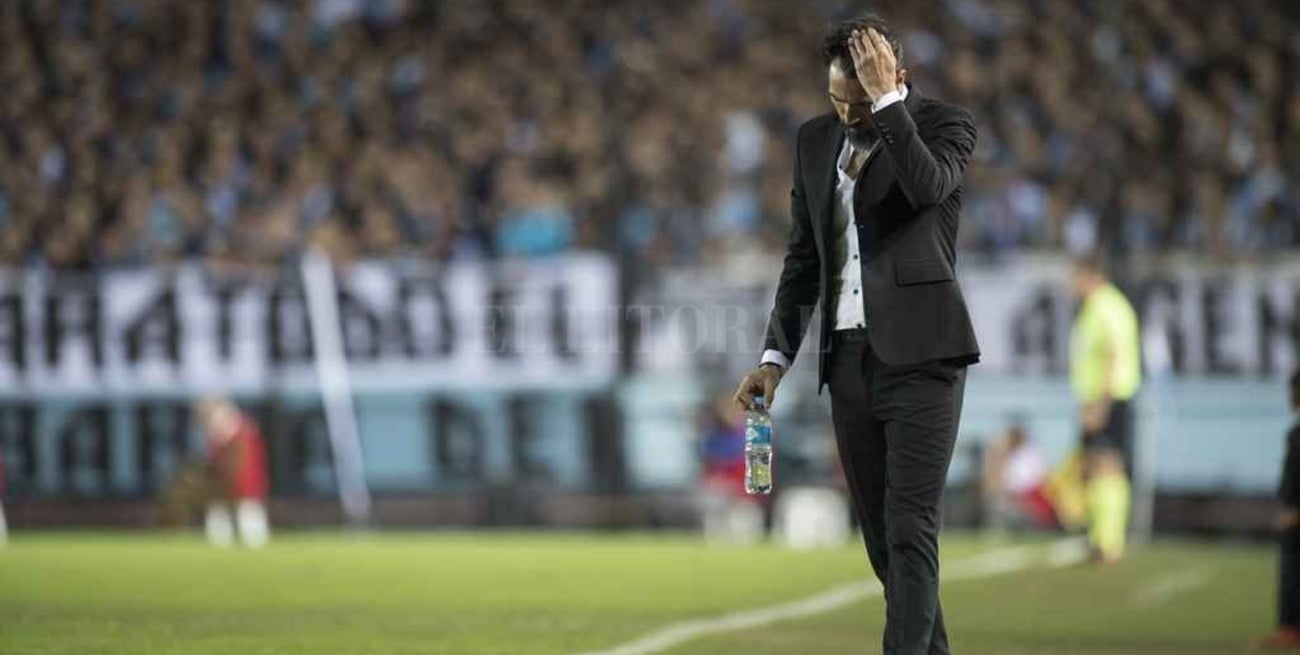 A la pelota la tiene Domínguez