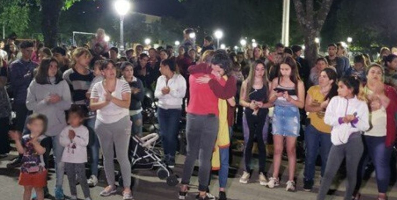 Se negó a declarar y seguirá detenido el acusado de asesinar a una adolescente