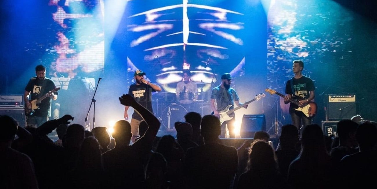 Rompiendo Espejos en Tribus