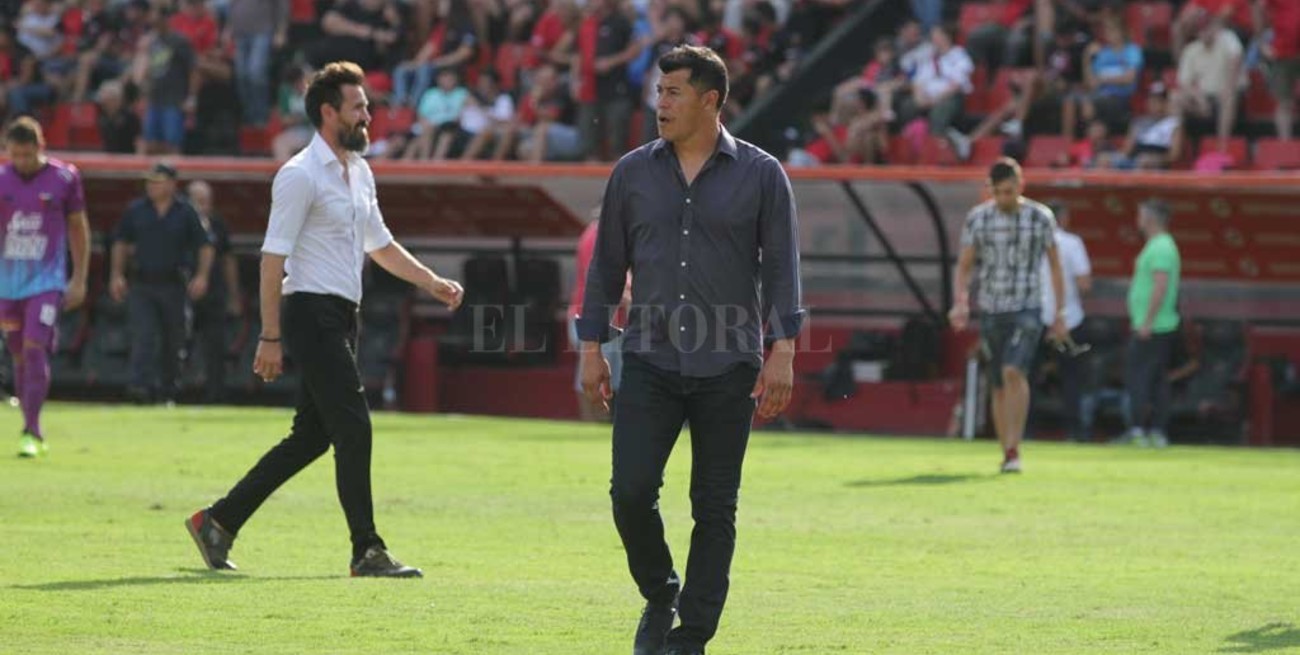 Jorge Almirón se acerca a San Lorenzo