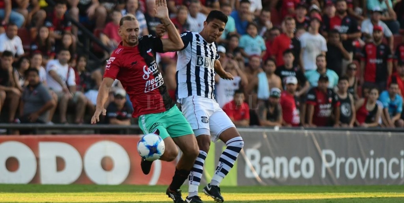 El "Polaco" Bastía es el jugador con mayor promedio de quites en la Superliga