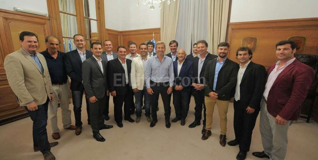 Frigerio recibió a intendentes y  presidentes comunales del PRO 