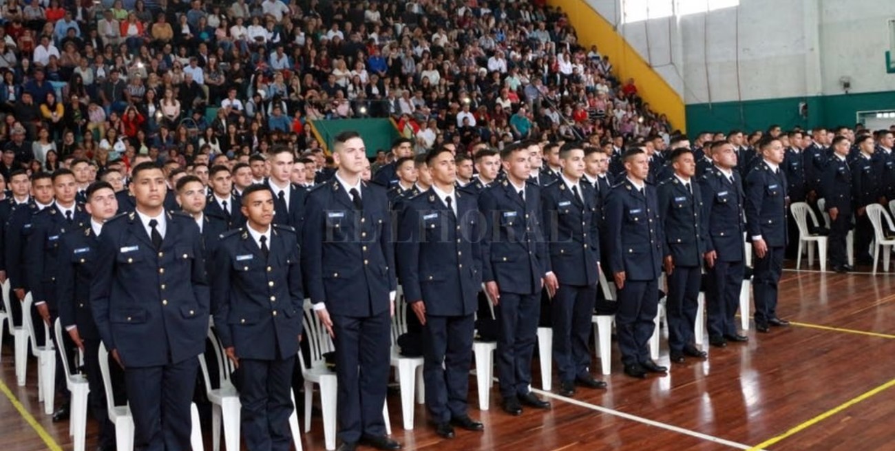 Egresaron 240 nuevos policías del Instituto de Seguridad Pública de Santa Fe
