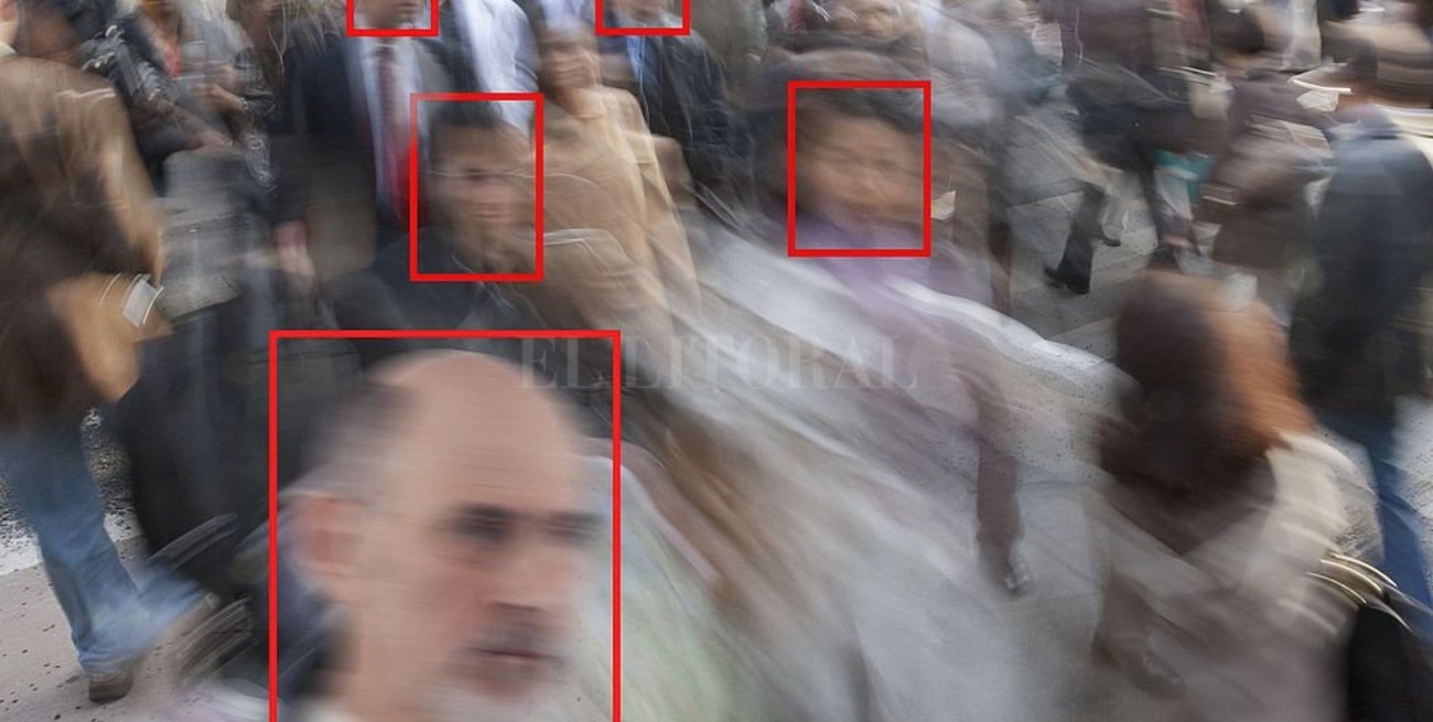 Hackearon Clearview AI, el registro de reconocimiento facial más grande del planeta