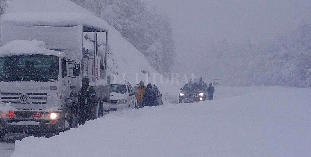 Permanecen cerrados 32 pasos fronterizos entre Argentina y Chile