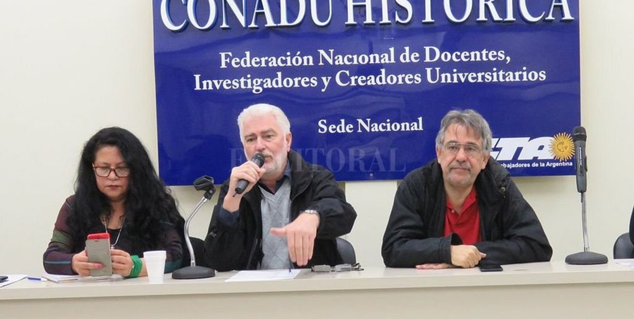 Conaduh rechazó el ofrecimiento y sigue el paro