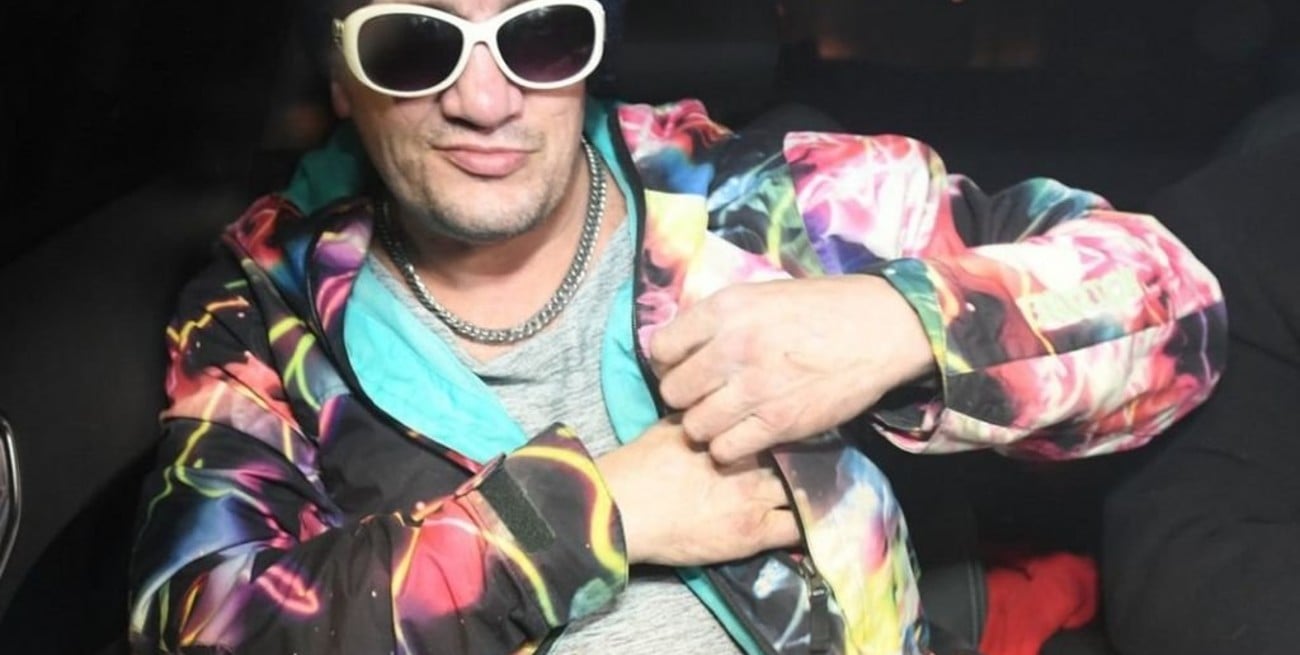 Encontraron una cucaracha viva en el oído de Pity Álvarez