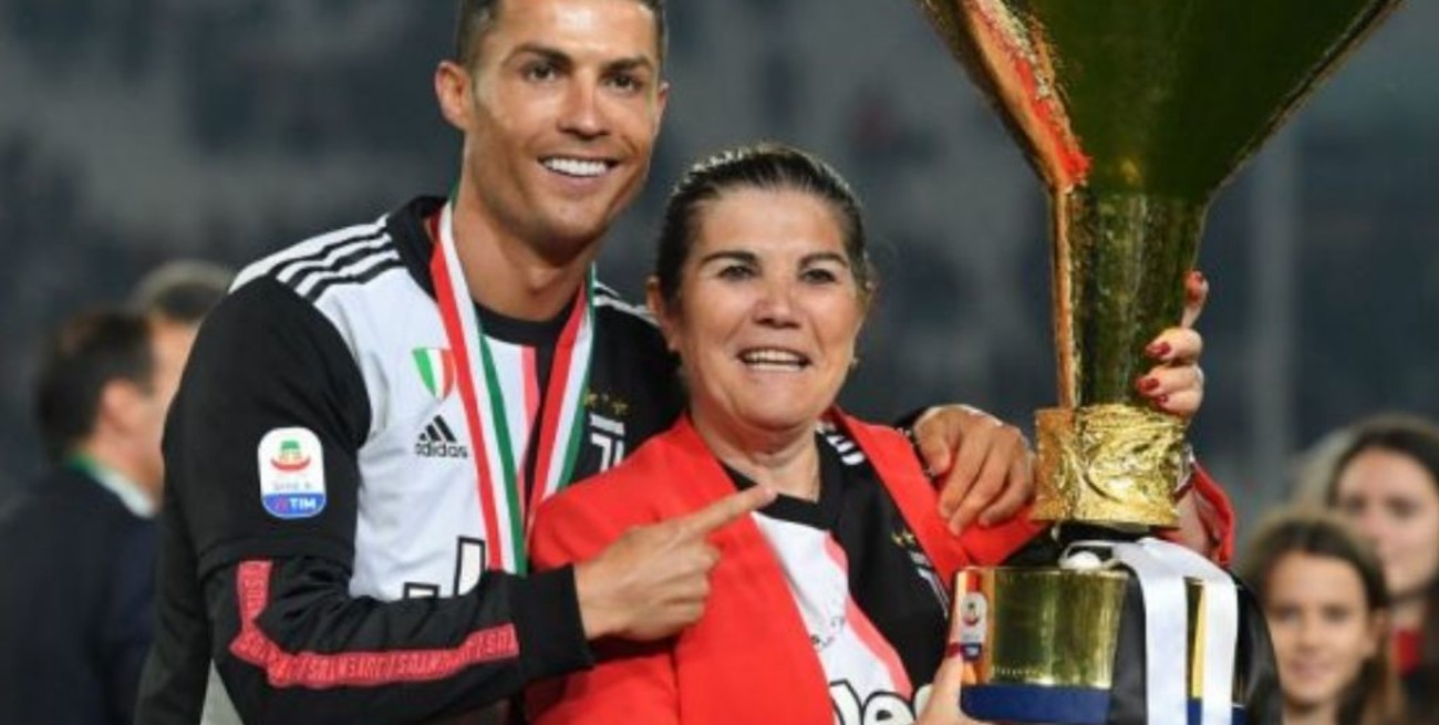 La madre de Cristiano Ronaldo fue internada tras un ACV