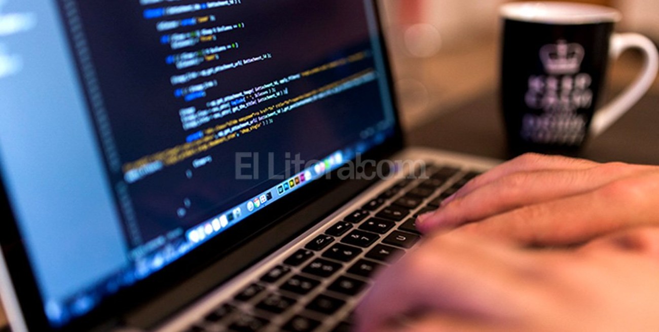 El Gobierno busca formar 111.000 programadores