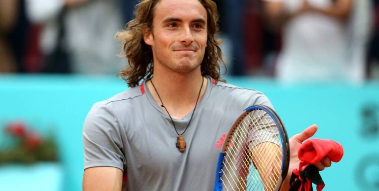 Tsitsipas superó a Medvedev y lo alejó del tercer lugar de Federer