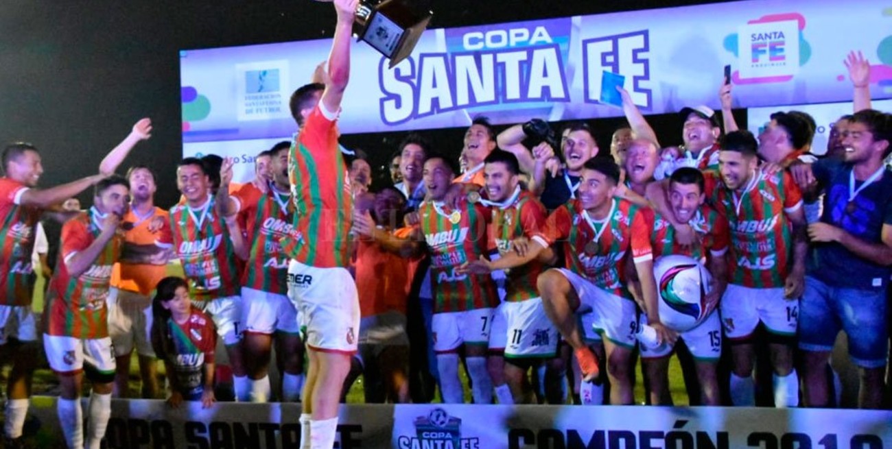 Sportivo Las Parejas se consagró en la Copa Santa Fe