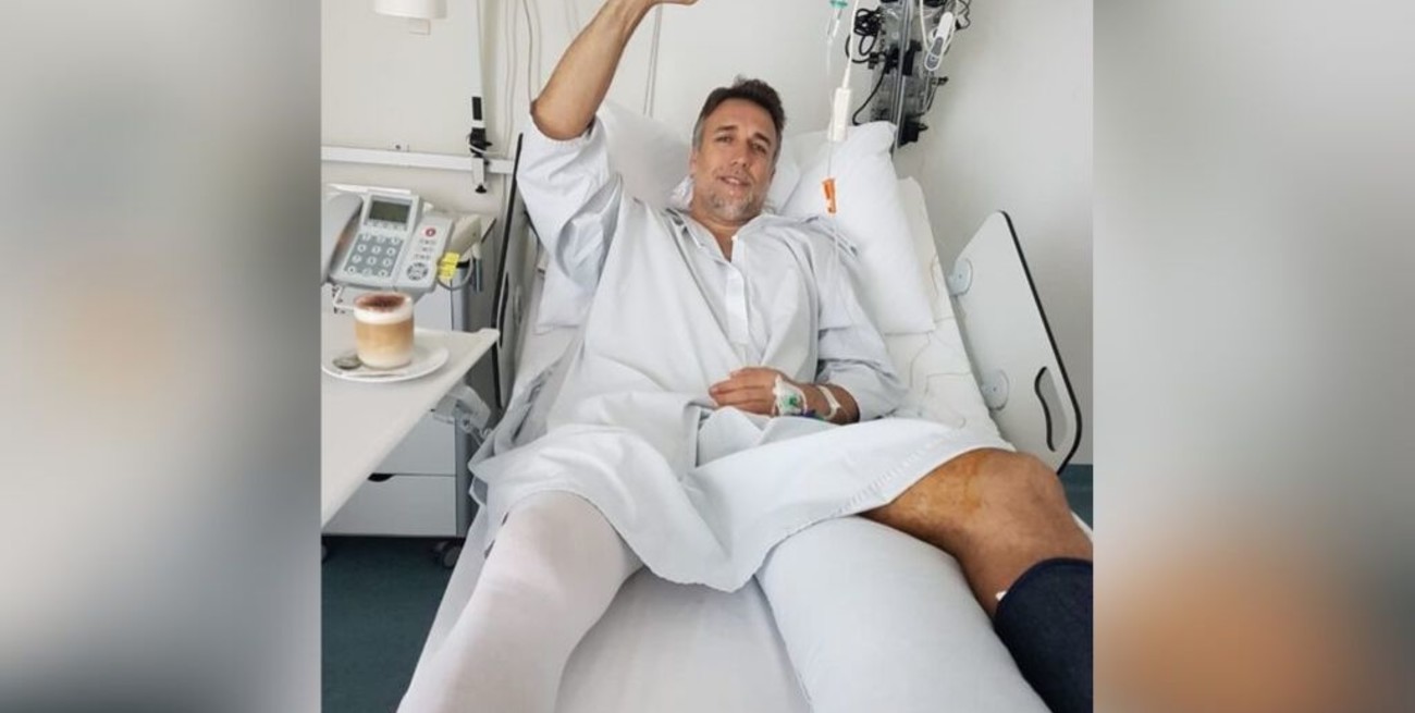 Batistuta fue operado de su tobillo izquierdo