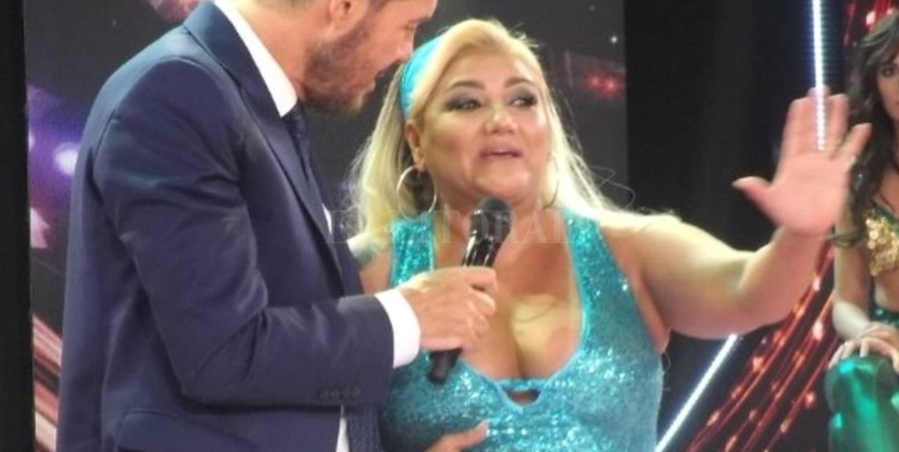 La Bomba Tucumana se cayó al salir de la bañadera: "mirá si me encontraban muerta"