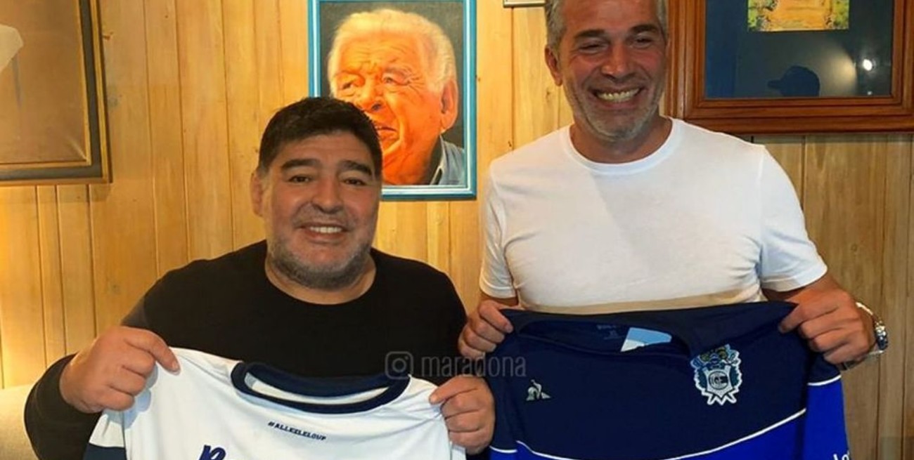 Diego Maradona promete "trabajar con alma y vida" por Gimnasia