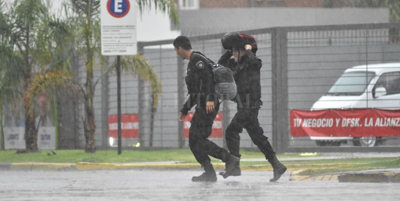 Sigue vigente un alerta por lluvias y tormentas fuertes para Santa Fe