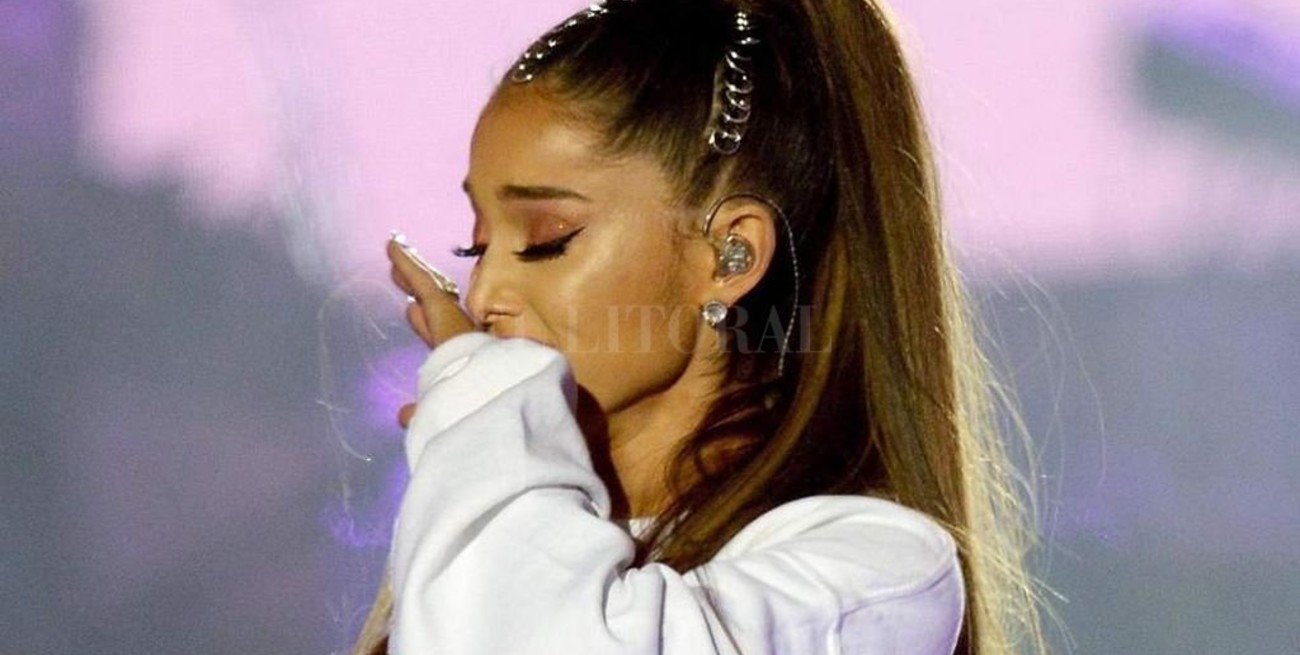 Ariana Grande se tatuó en japones y ¡cometió un grave error!