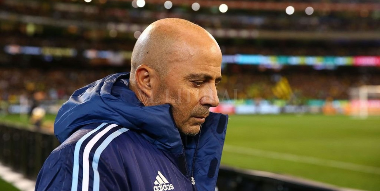 La AFA perderá 15 millones de dólares y la selección bajará su cachet al 50% si no clasifica