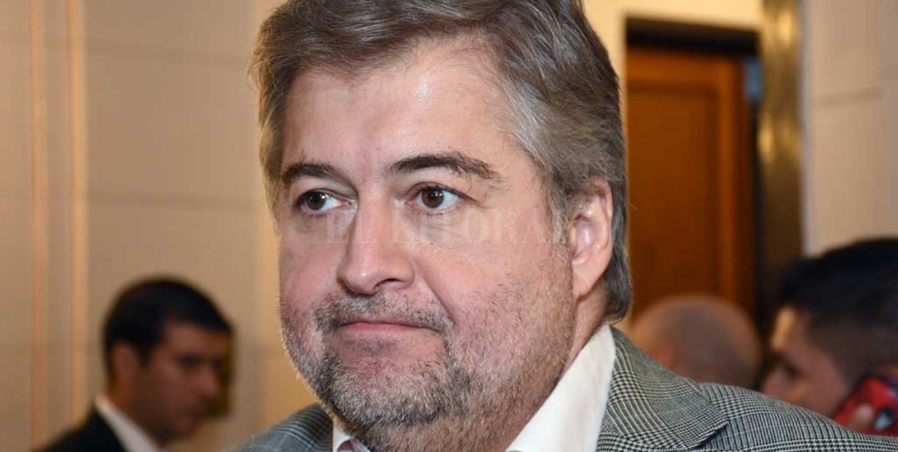 Déficit, obras que requieren financiamiento y clausula gatillo