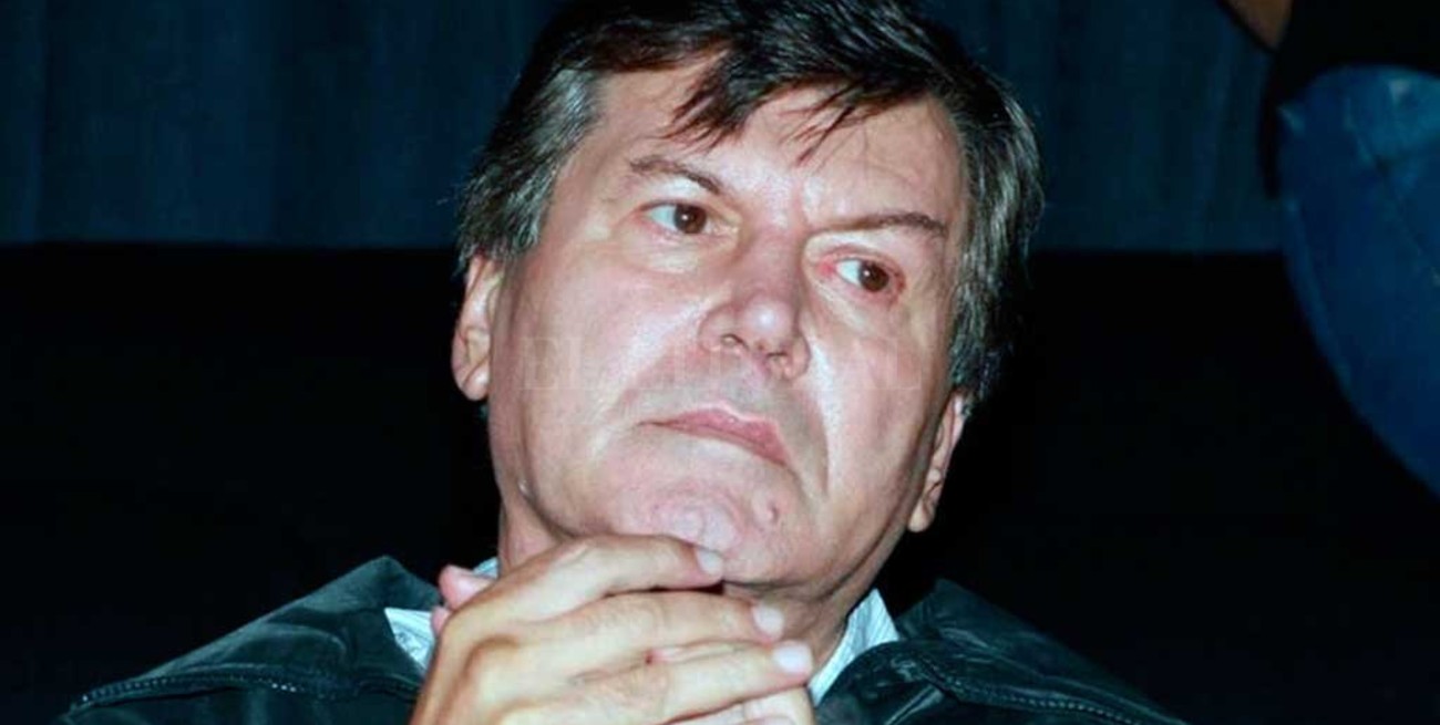 Carlos "Carlín" Calvo se encuentra estable