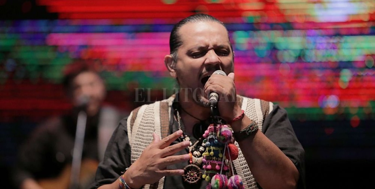 El show de "el Indio" Lucio Rojas