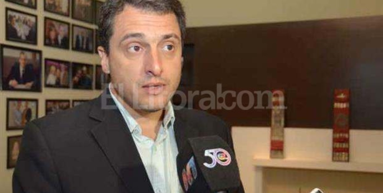 Intendente de Bandera se redujo el sueldo un tercio y lo destinó a pagar asignaciones familiares