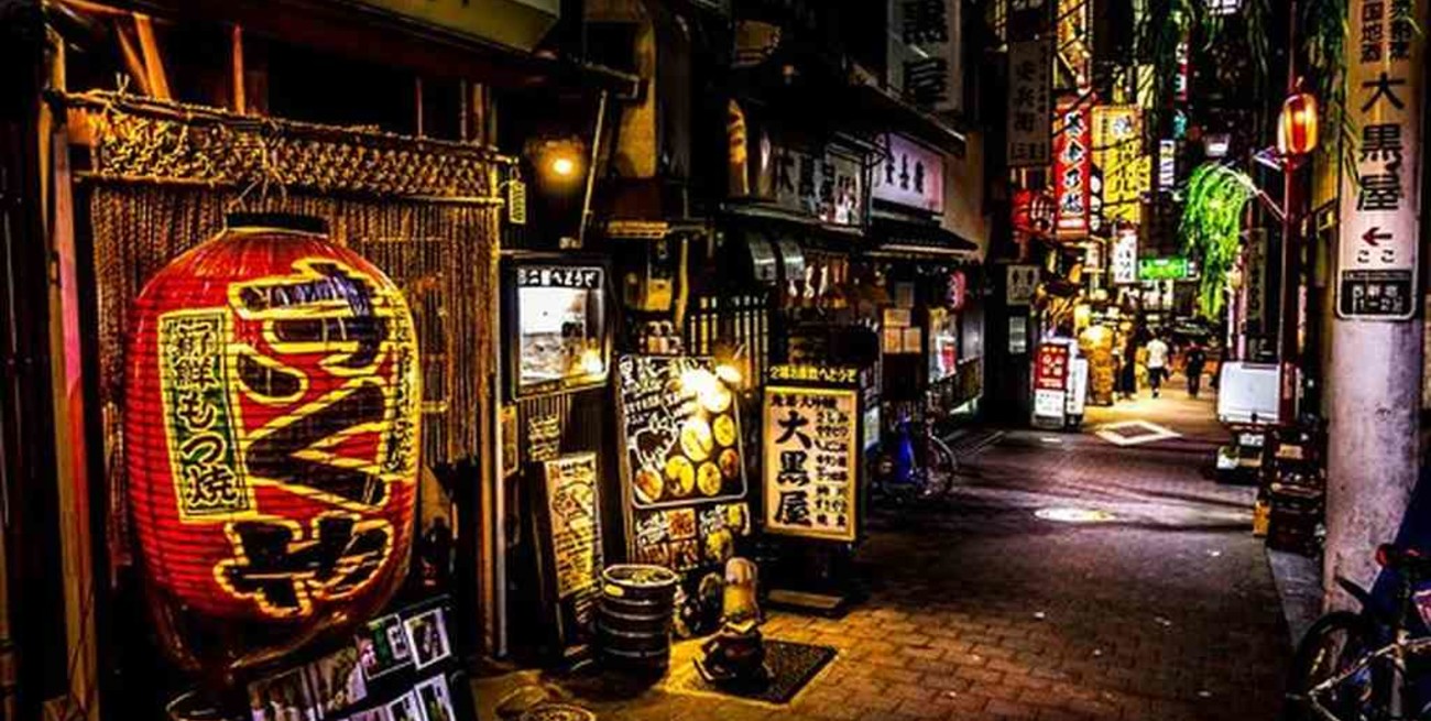 Bares y restaurantes de Tokio tendrán que cerrar a las 8 de la noche