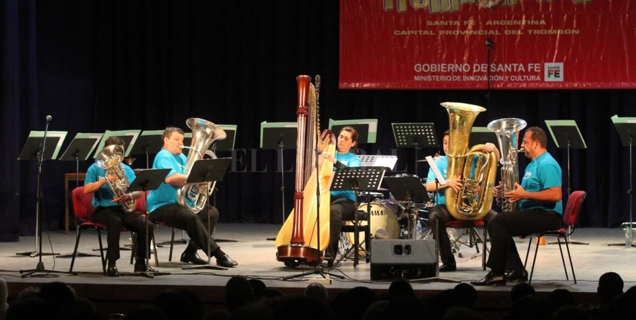 Noche de estrenos mundiales