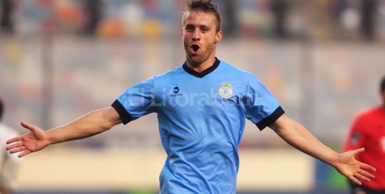  Se suma el delantero Danilo Carando