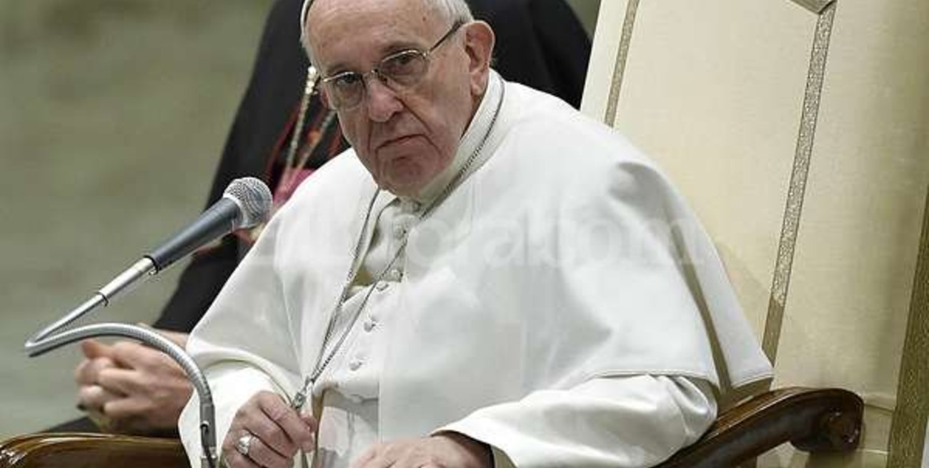 Francisco pidió a los líderes de Davos que "no se olviden de los pobres"