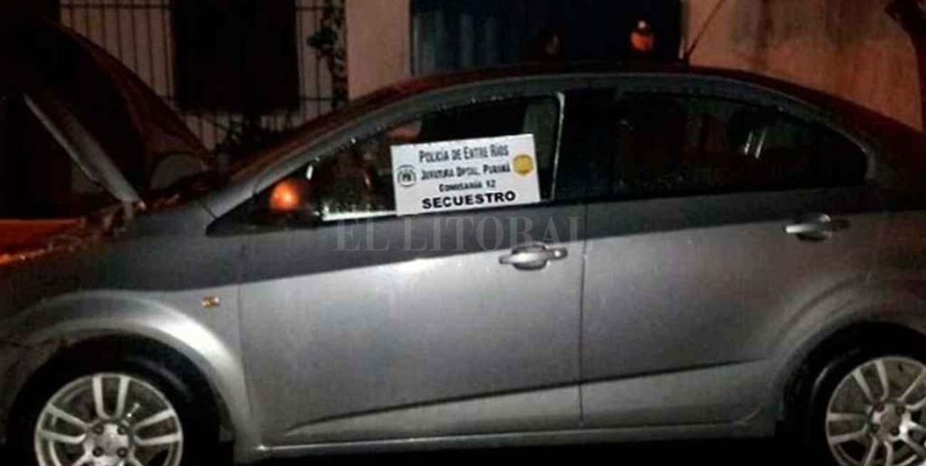 Policías santafesinos detenidos  con marihuana y cocaína