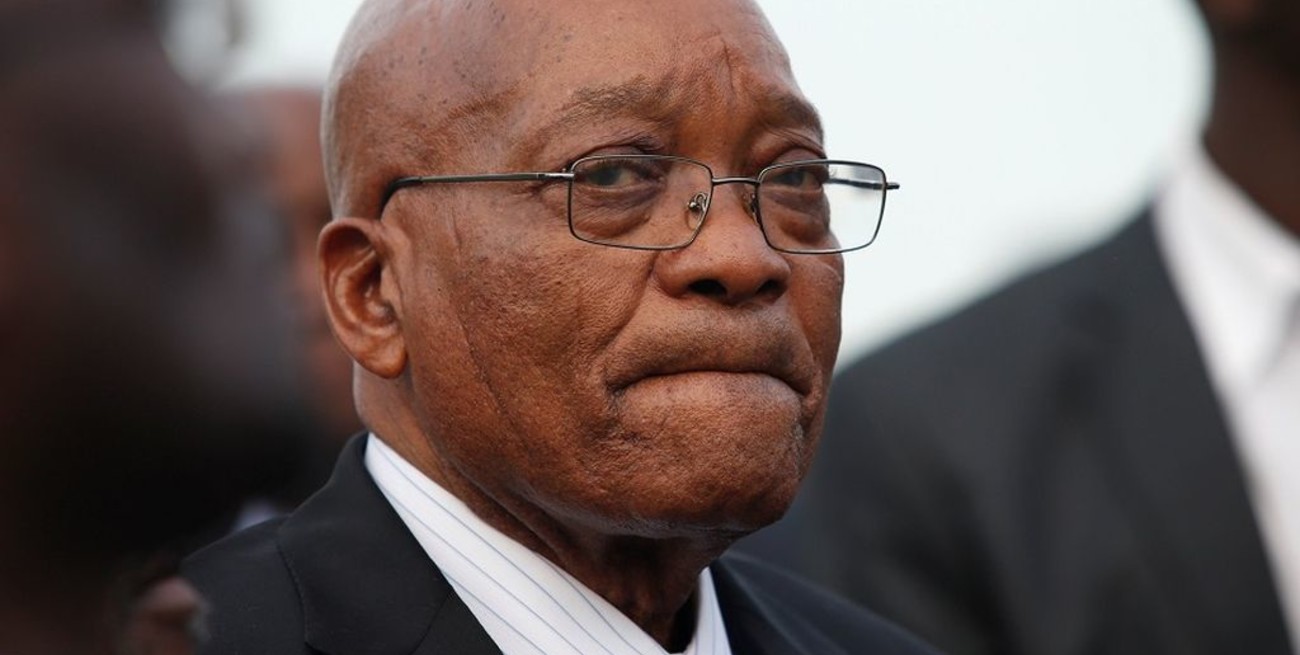 Crece la presión para que el presidente de Sudáfrica deje el poder