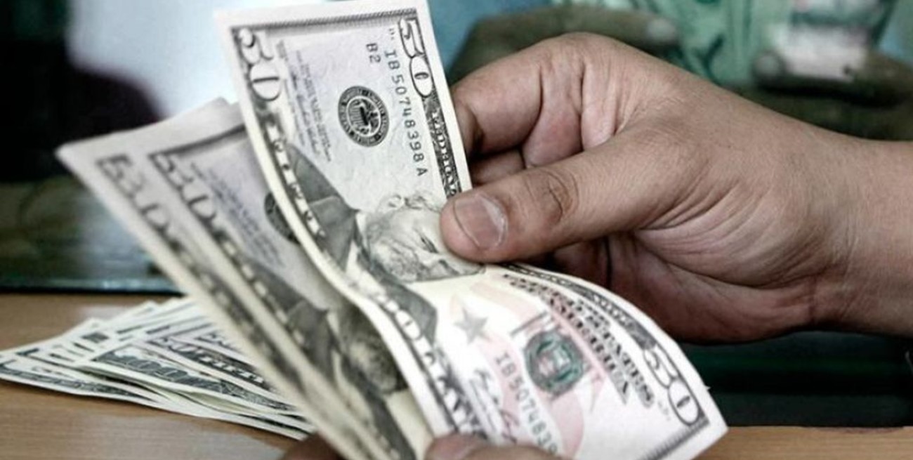 El tope de compra mensual será de 10 mil dólares para personas físicas 