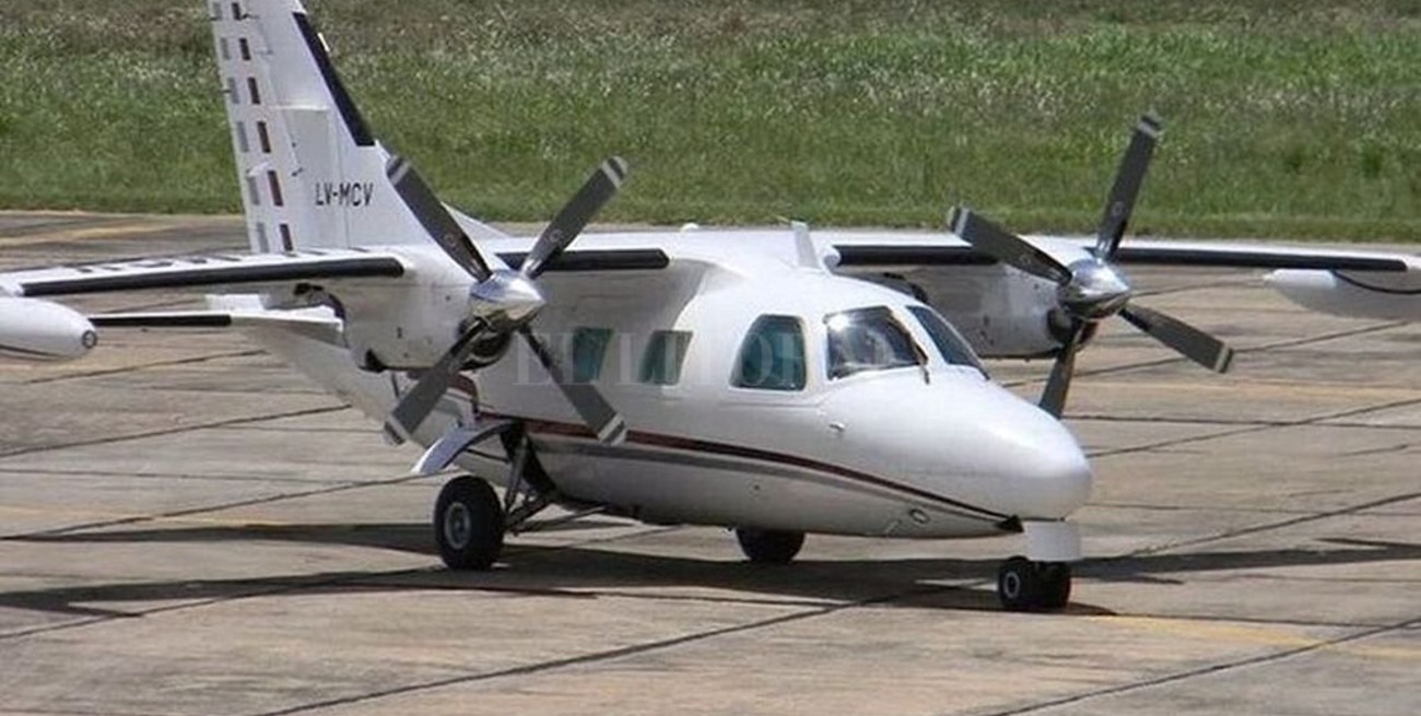 Drones con sensores infrarrojos intensifican la búsqueda del avión