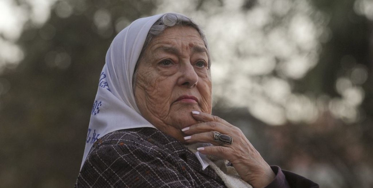 Dos ladrones se tirotearon con la custodia de Hebe de Bonafini