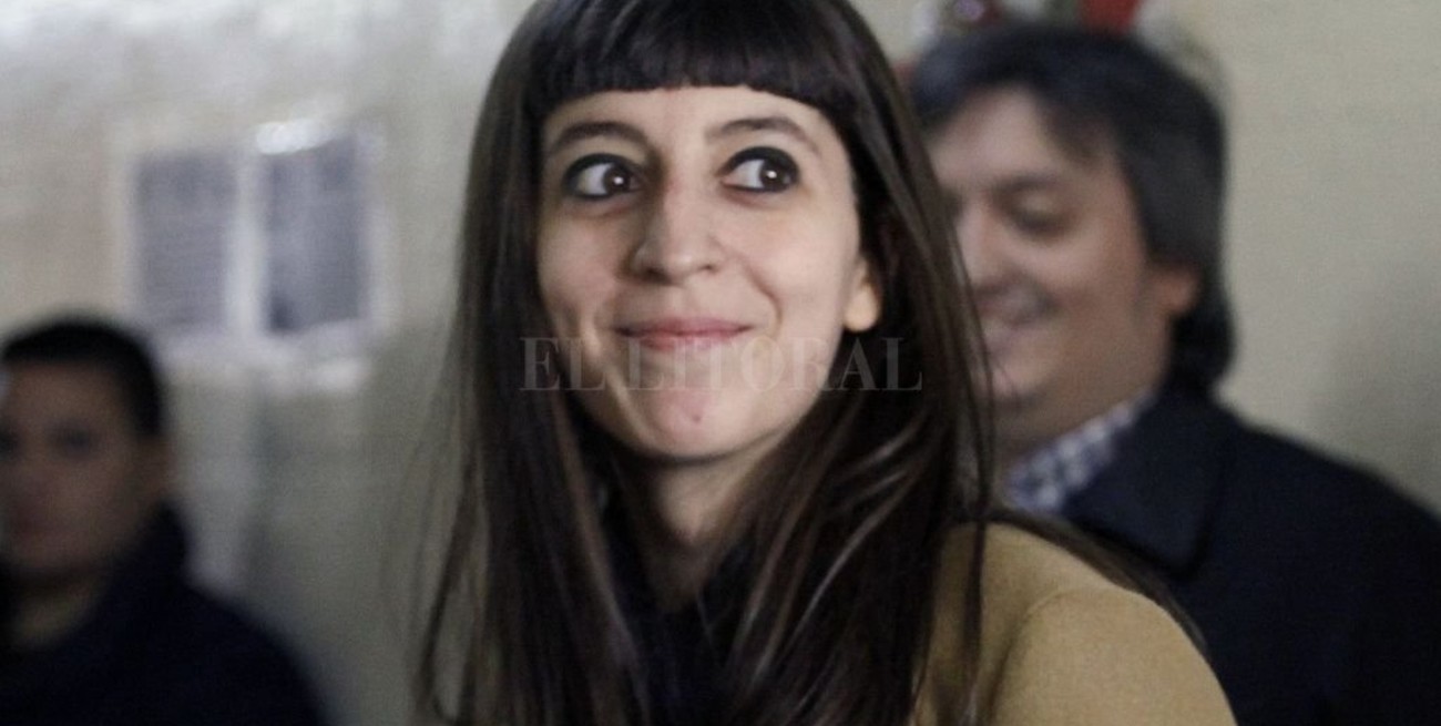 La AFIP avanza en un procedimiento de intimación y cancelación de deuda impositiva contra Florencia Kirchner