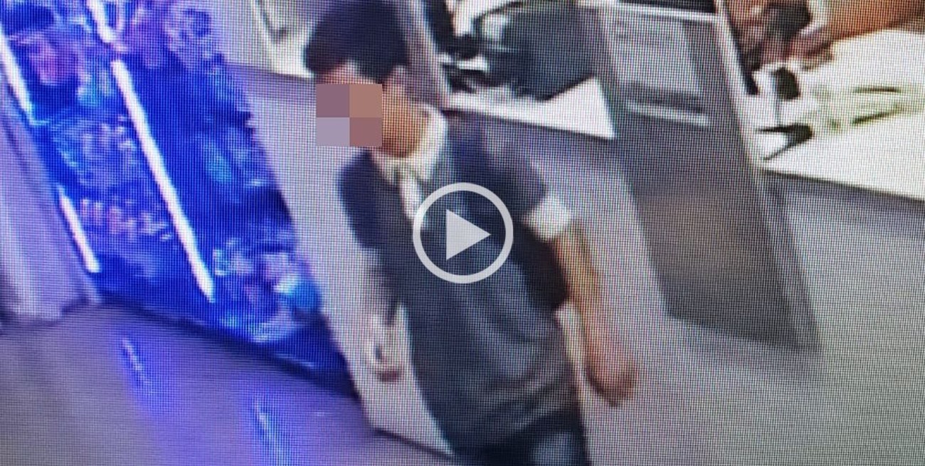 Video: un joven delincuente robó en una farmacia