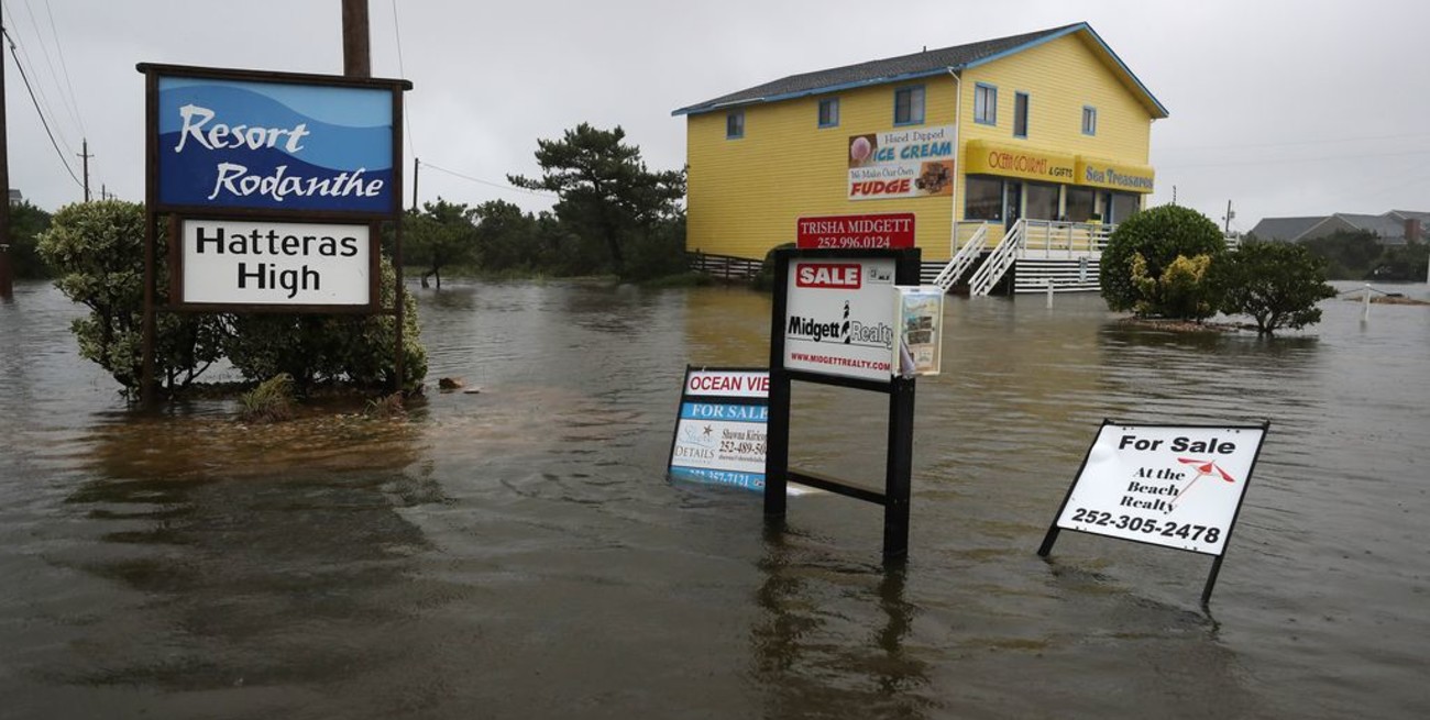 Dorian dejó atrapados en una isla a 800 personas y a 200 mil viviendas sin electricidad