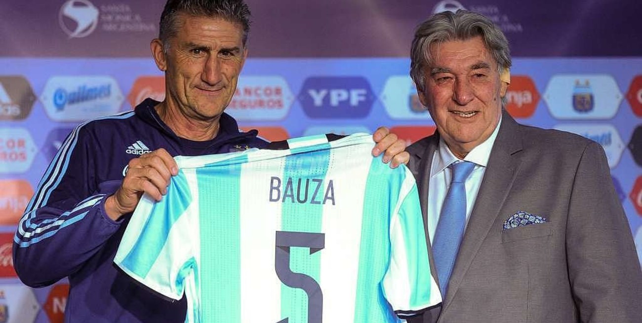 Asumió Bauza y dijo que quiere tener una charla con Messi