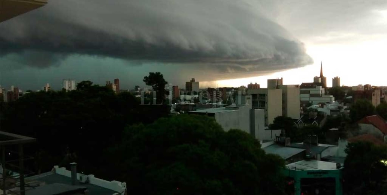 Así avanza la tormenta por Santa Fe