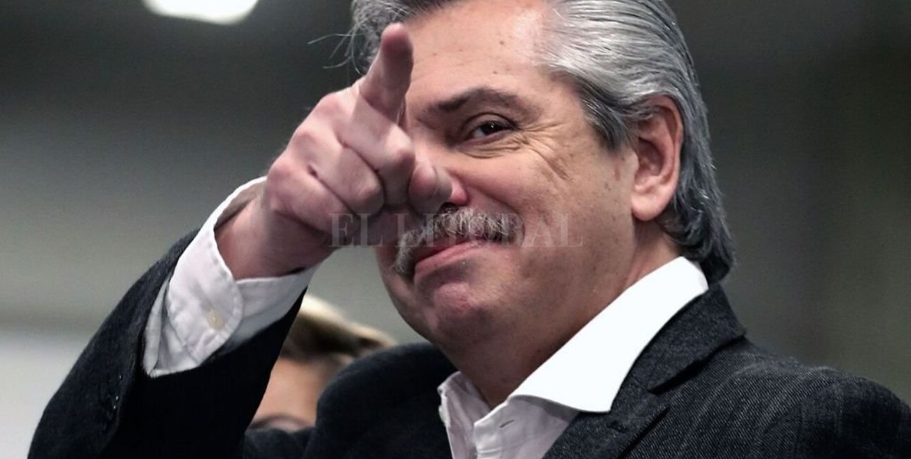 Fernández confirmó aumento para los jubilados y un "bono selectivo"