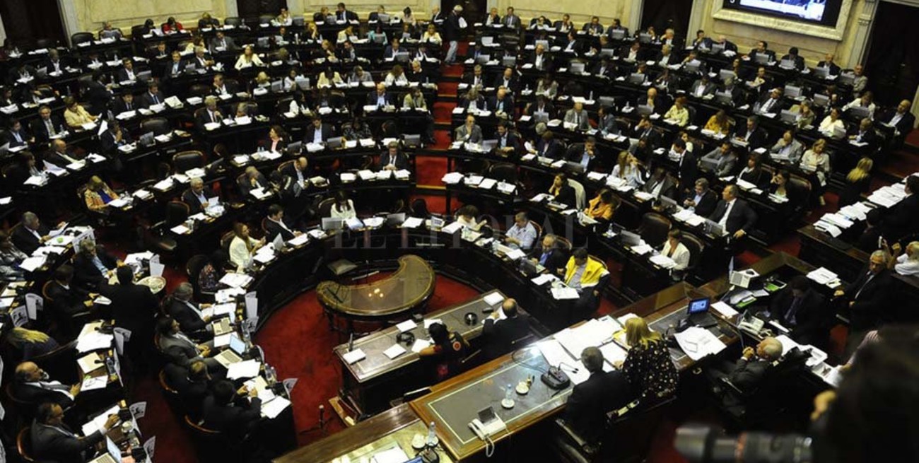 Diputados acordaron eliminar el canje de pasajes por dinero